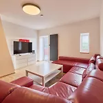 4 By Interhome