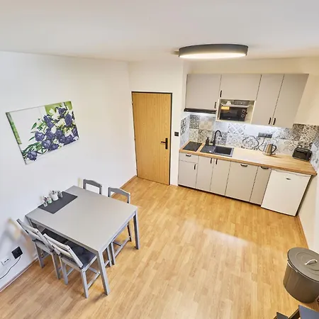 4 By Interhome