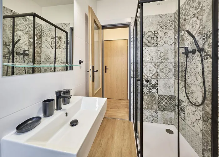 4 By Interhome شقة *